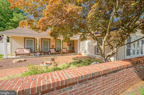 14 Retford Ct, Lumberton Township, NJ 08048-5026