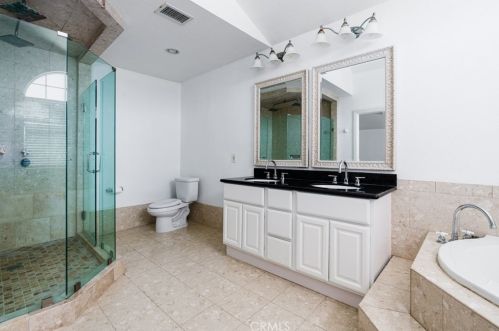 7385 Calle Granada, Anaheim CA  92808-1033 exterior