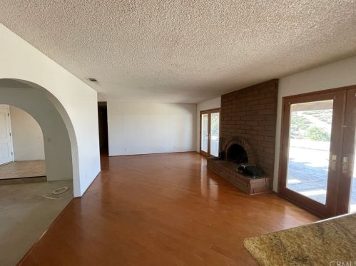 15747 Rancho Viejo Dr, Riverside CA  92506-5822 exterior