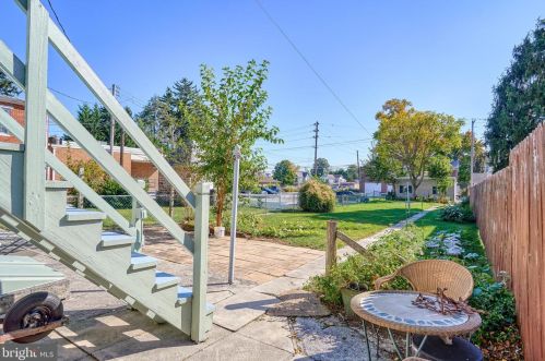 213 Broadway, Hanover PA 17331-2503 exterior