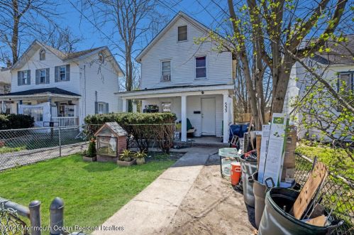 533 Prospect Ave, Tinton Falls, NJ 07712-6325