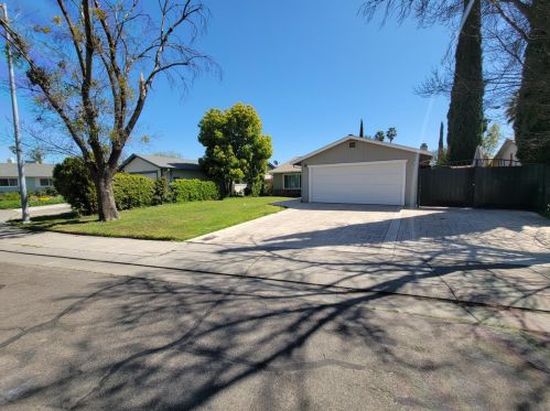 612 Cayuga Ct, Stockton, CA 95210-2037