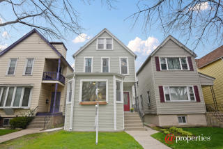 1013 Garnett Pl, Evanston IL  60201-3105 exterior