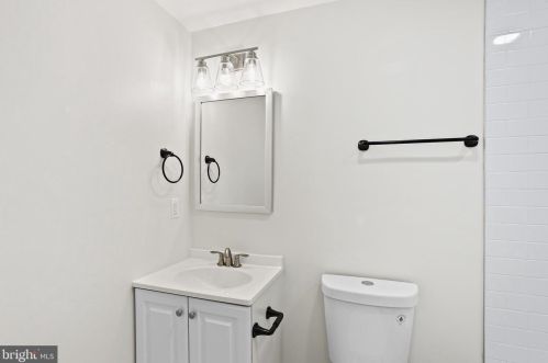 7612 Hammond Ave, Silver Spring MD 20912-7421 exterior