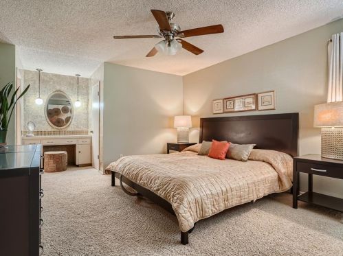 2700 Dunbarton Dr, Austin TX  78723-2235 exterior