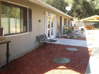 44794 Thunderhead Dr, Nipinnawassee, CA 93601-9703