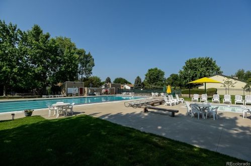 12130 Amherst Cir, Denver CO  80014-3302 exterior