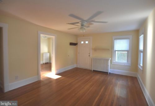 909 Maplewood Ave, Silver Spring MD  20912-7728 exterior