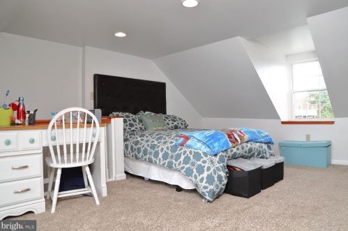 237 Cherry St, Lancaster PA  17602-2725 exterior