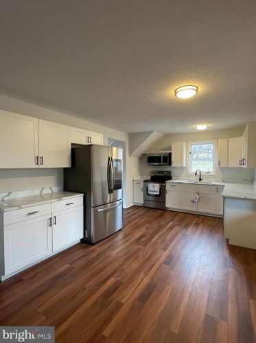 18 Whitetail Dr, Berkeley Springs WV  25411-5516 exterior