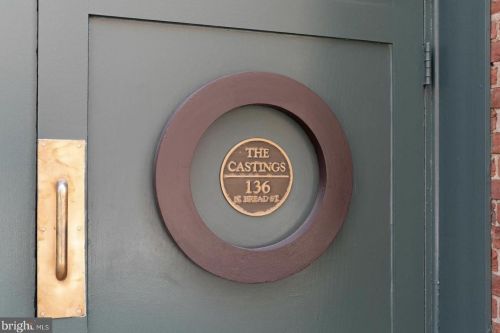 130 Bread St, Philadelphia PA 19106-1919 exterior