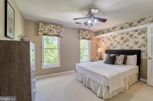 14 Stratford Garden Ct, Silver Spring MD 20904-1560 exterior