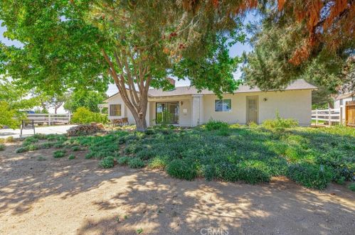 4625 Avenue, Lancaster CA  93536-2461 exterior