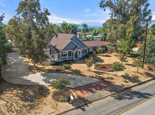 1236 Bradley St, Riverside, CA 92506-5434
