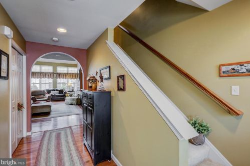 14 Red Leaf Ln, Lancaster PA  17602-7000 exterior