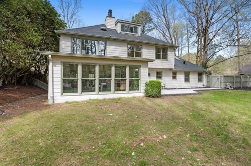 6125 Blackwater Trl, Atlanta GA  30328-2716 exterior