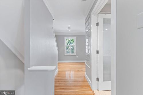 1726 Lombard St, Philadelphia PA  19147-1531 exterior