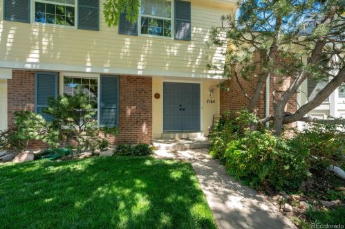 7165 Oneida Cir, Englewood CO 80112-1133 exterior