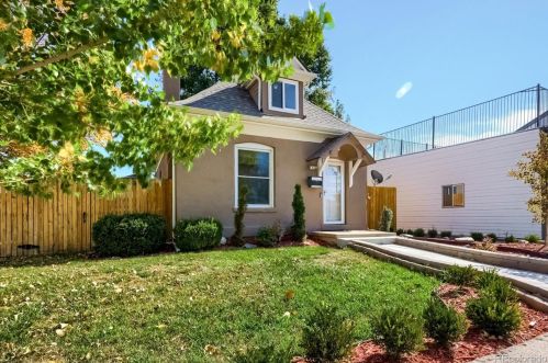 3088 Bannock St, Englewood, CO 80110-1521