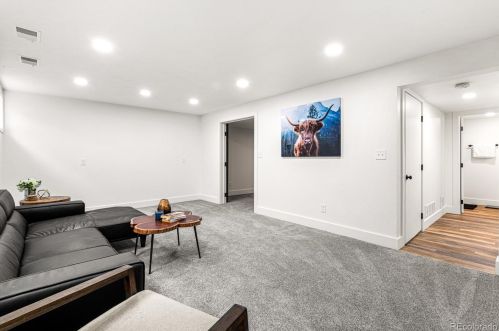 1548 Trenton Ct, Denver CO  80231-2636 exterior