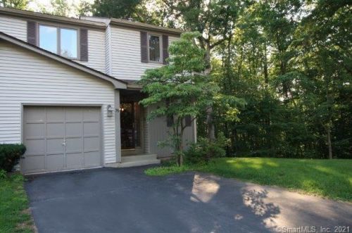 39 Uplands Way, Glastonbury, CT 06033-3358