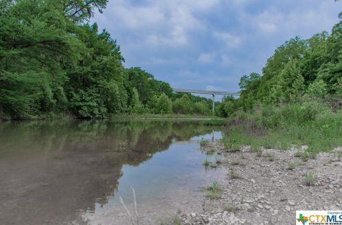 643 Guadalupe Dr, Spring Branch TX 78070-5402 exterior