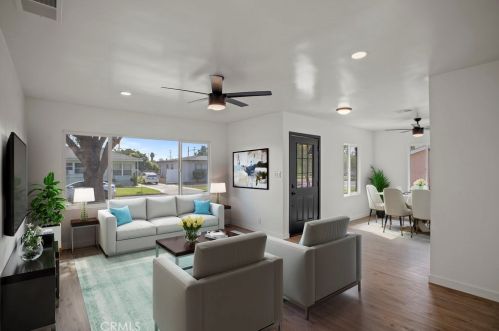 11413 Samoline Ave, Downey, CA 90241-4513