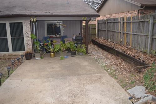 7620 Bermejo Rd, Fort Worth TX  76112-6108 exterior