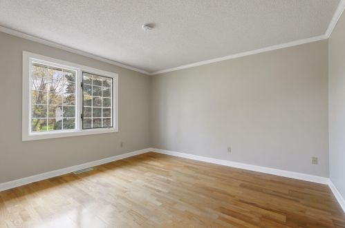 9424 Cortland Rd, Saint Paul MN  55125-9154 exterior