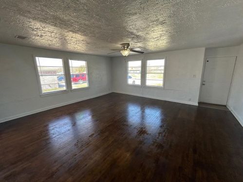 8113 Doreen Ave, Fort Worth TX  76116-6304 exterior