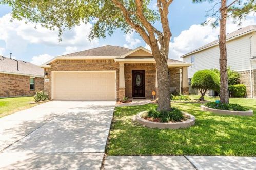 5411 Marble Ravine Dr, Richmond TX  77407-4288 exterior