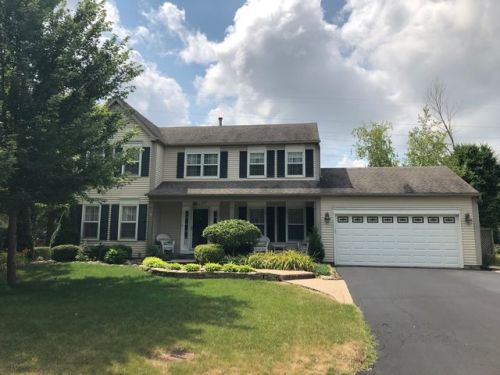 5407 Oakview Ln, Gurnee, IL 60031-6006