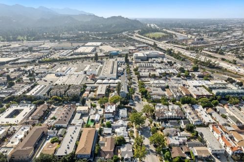 710 Milford St, Glendale CA  91203-1534 exterior