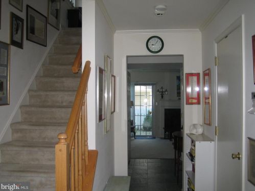 252 William Livingston Ct, Princeton, NJ 08540-7630