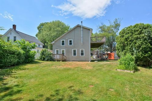 6 Guild Ave, Warwick, RI 02889-5512