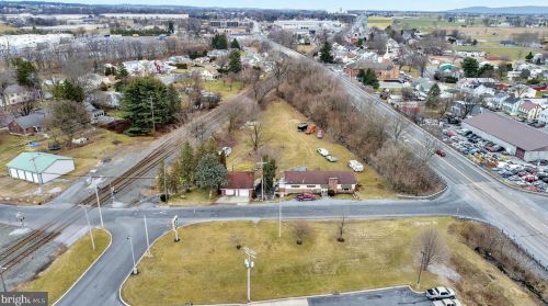 102 11th Ave, Lebanon, PA 17046-8111