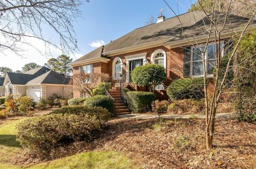 3179 Country Club Ct, Kennesaw, GA 30144-3079