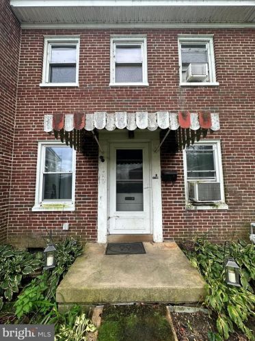 1140 Ranck Mill Rd, Lancaster, PA 17602-2522