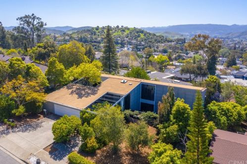 2045 Skylark Ln, San Luis Obispo, CA 93401-3001