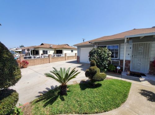 301 Gunther St, Santa Ana, CA 92704-1313