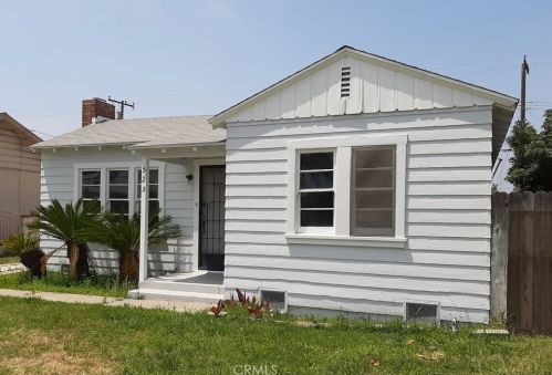 525 East St, Anaheim CA  92805-4835 exterior