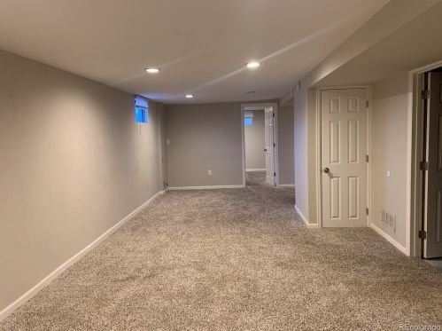 432 Potomac Cir, Aurora CO 80012-2437 exterior