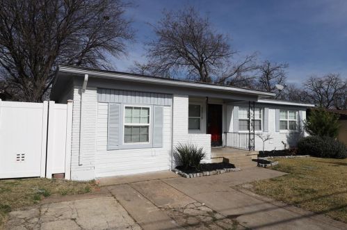 2919 Gus Thomasson Rd, Dallas, TX 75228-3169