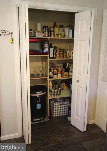 17 Friendship Ct, Charles Town WV 25414-5058 exterior