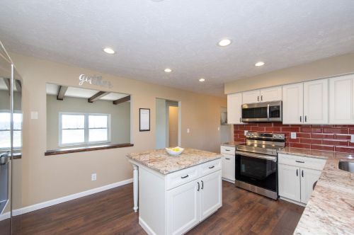 4306 Eaglepoint Ct, Cincinnati OH  45238-6109 exterior