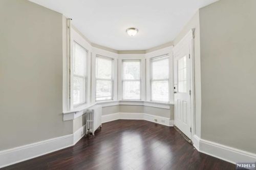 131 Claremont Ave, Montclair NJ  07042-3616 exterior
