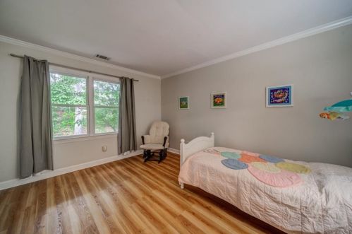10 Frst Rdg Ct, Atlanta GA  30350-1802 exterior