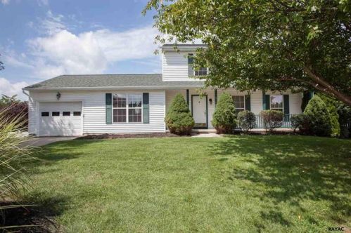 3120 Sorrel St, York, PA 17404-8426