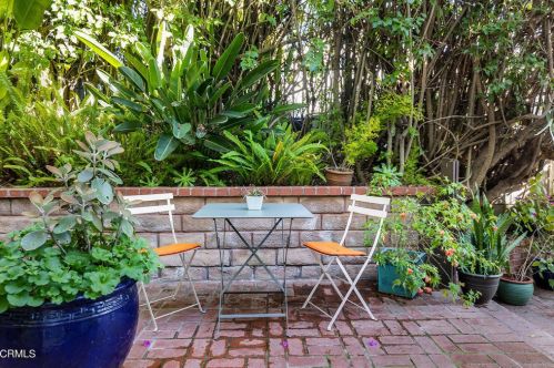 1408 Cordova Ave, Glendale CA  91207-1532 exterior