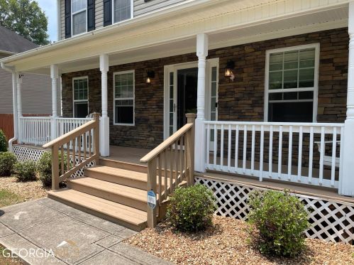 95 Browning Dr, Porterdale, GA 30016-6215